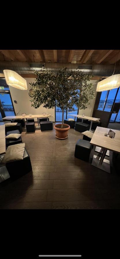 Auszeit Cafe & Hotel Oberwornitz ภายนอก รูปภาพ